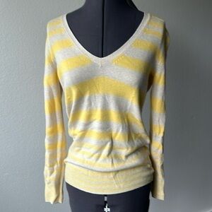 GAP sweater size small preppy marigold yellow and tan striped softgirl